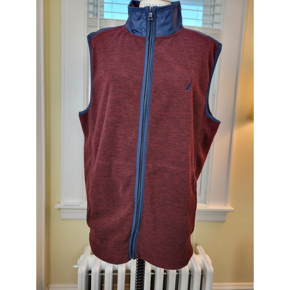 Nautica Men's XL Burgundy Vest with Navy Trim